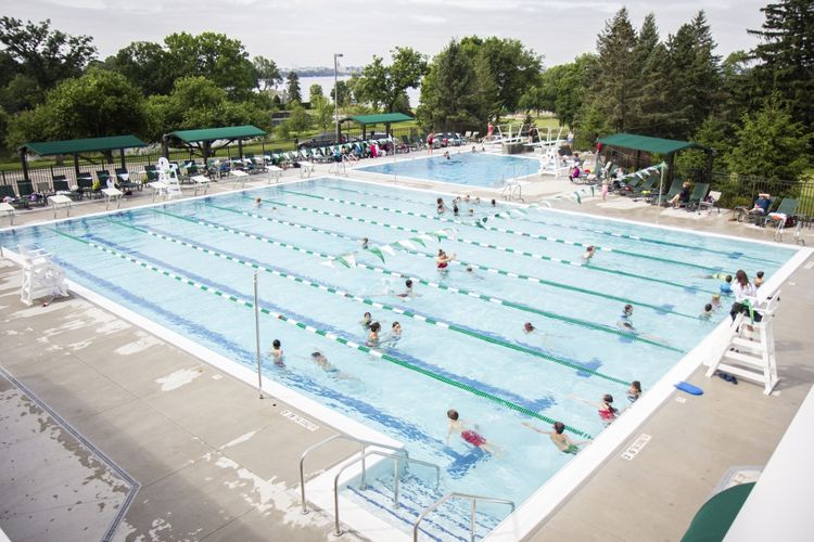 Maple Bluff Homes for Sale | Maple Bluff Real Estate